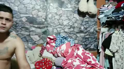 Snapshot of latin_hornycouple chatting on January 2025 02:19:02 PM latin_hornycouple online show from January 2025 02:19:02 PM