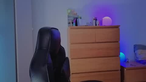  Free OF online show from October 2025 10:12:02 AM