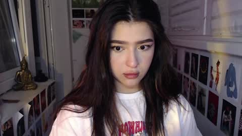 miiiiiiaaaa online show from December 2024 01:18:01 AM