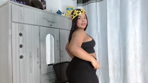 latina_queen0 online show from July 2026 03:01:01 AM