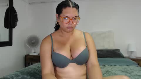 FLOR SALVAJE online show from October 2025 06:41:01 PM