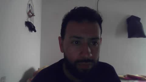 Aaron  I N D E P E N D E N T - M O D E L online show from February 2026 09:24:02 PM