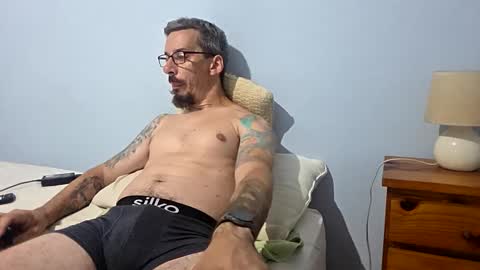 latinheat95 online show from February 2026 10:03:02 PM