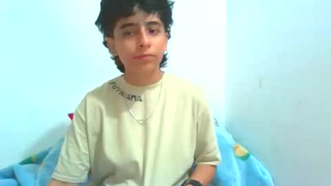 latinheatx22 online show from April 2026 10:23:02 PM