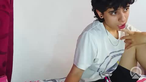 latinheatx22 online show from May 2026 11:24:02 PM