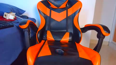 blackBear online show from December 2025 08:59:01 PM