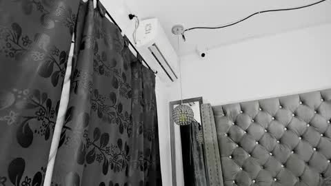 Zeus online show from December 2024 06:11:01 AM