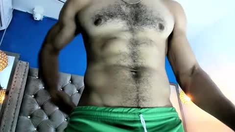 Snapshot of latinhotboys1 chatting on November 2025 05:29:02 AM Zeus online show from November 2025 05:29:02 AM