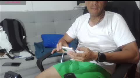 Snapshot of latinmartin254 chatting on May 2026 02:51:02 AM latinmartin254 online show from May 2026 02:51:02 AM