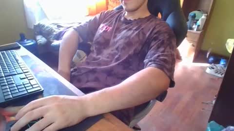 Snapshot of latinn_babe chatting on February 2025 08:46:01 PM latinn_babe online show from February 2025 08:46:01 PM