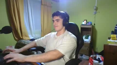 Snapshot of latinn_babe chatting on February 2025 02:07:01 AM latinn_babe online show from February 2025 02:07:01 AM