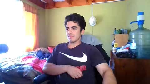 Snapshot of latinn_babe chatting on January 2026 06:32:02 PM latinn_babe online show from January 2026 06:32:02 PM