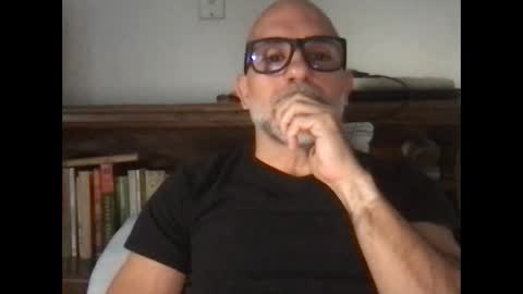 Snapshot of latino_to20 chatting on June 2026 09:03:02 PM latino_to20 online show from June 2026 09:03:02 PM