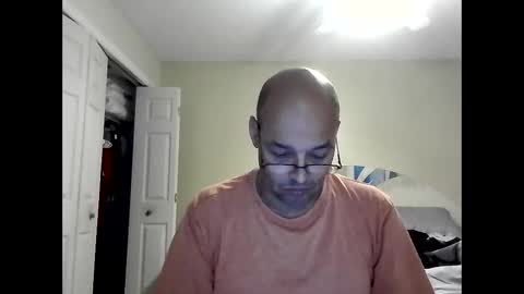 latinoinfla online show from December 2024 08:20:02 PM