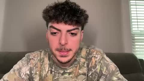 Snapshot of latinotwunk21 chatting on February 2026 06:52:02 PM Rylie Beck online show from February 2026 06:52:02 PM