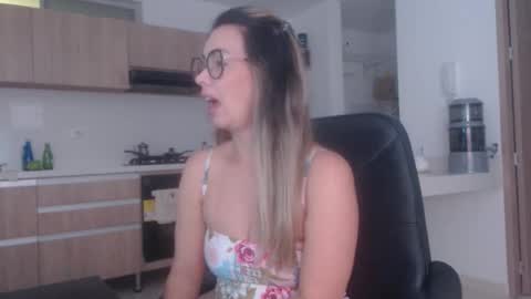 latinpaprika online show from March 2026 01:16:02 AM