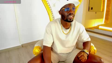 LEANDRO online show from February 2025 11:44:02 AM