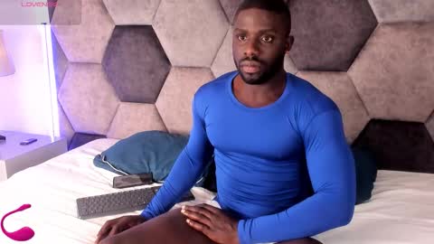 LEANDRO online show from March 2026 03:55:01 AM