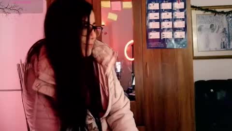 Snapshot of laujgray chatting on February 2026 02:32:01 AM laujgray online show from February 2026 02:32:01 AM