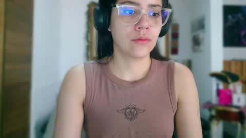 laujgray online show from May 2026 03:21:02 PM