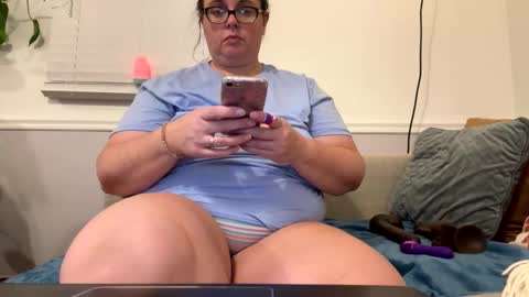 LauLauMa online show from January 2025 04:21:01 AM