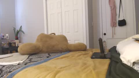 LauLauMa online show from May 2026 01:07:01 PM