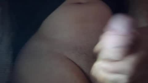 Snapshot of launeeee1 chatting on December 2024 11:25:01 PM launeeee1 online show from December 2024 11:25:01 PM