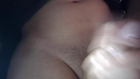 Snapshot of launeeee1 chatting on January 2025 11:38:01 PM launeeee1 online show from January 2025 11:38:01 PM