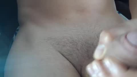 Snapshot of launeeee1 chatting on January 2025 03:55:02 PM launeeee1 online show from January 2025 03:55:02 PM