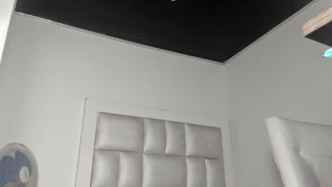 Snapshot of laura__js_ chatting on November 2025 04:56:01 AM laura__js_ online show from November 2025 04:56:01 AM