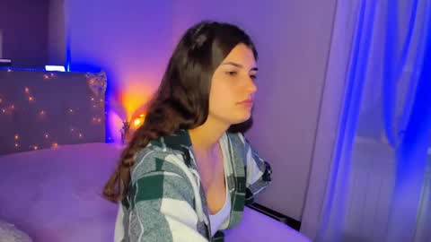 Laura online show from June 2026 04:58:02 AM