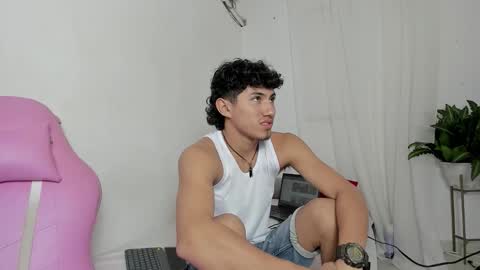 laura_and_kevin online show from January 2026 09:18:02 PM