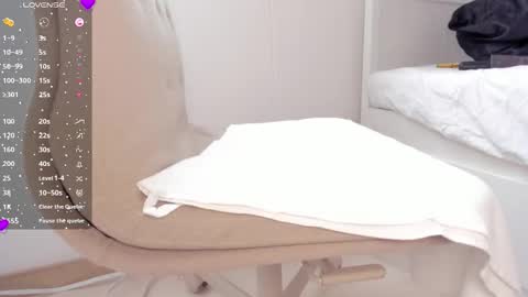 Lura online show from October 2025 12:22:02 PM