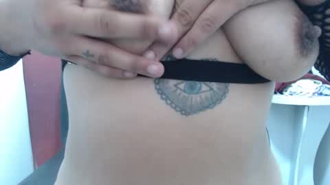  Laura  online show from September 2025 02:39:02 PM