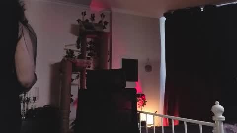 Miss Laura online show from February 2026 09:28:02 AM