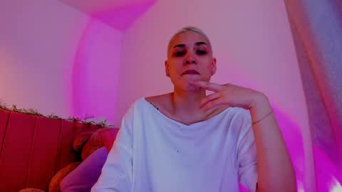 Laura Rose online show from April 2026 04:26:01 AM