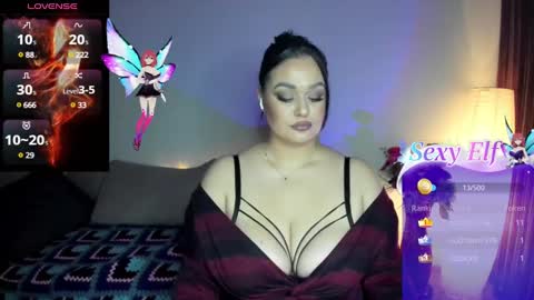 Snapshot of laura_sinner chatting on February 2025 08:28:02 PM Laura online show from February 2025 08:28:02 PM