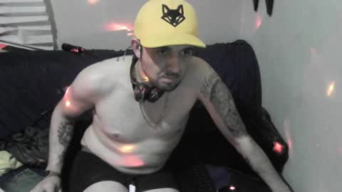 lauradecuada2 online show from April 2026 04:39:02 AM