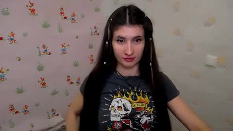 Laura online show from December 2025 09:06:01 AM