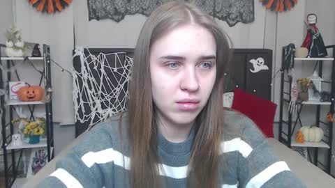 LauraHlot online show from October 2025 05:31:02 PM