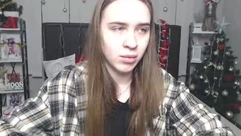 LauraHlot online show from December 2025 06:37:02 PM