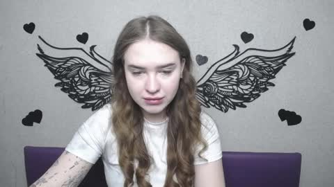 LauraHlot online show from April 2026 06:06:01 AM