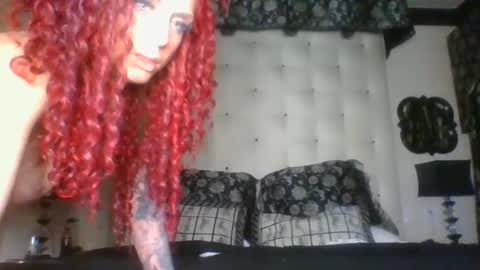 Lilian Banks online show from February 2025 08:29:01 AM