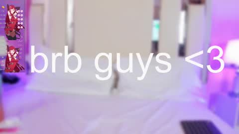 Laura MartinGMT-5 2200-0600 online show from March 2025 03:43:01 AM