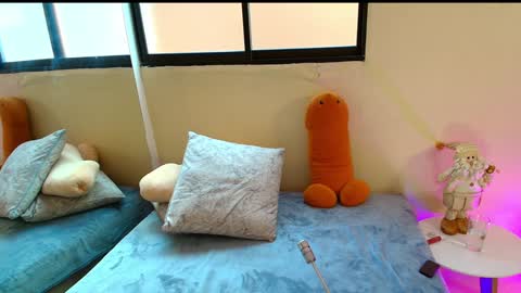    1      online show from December 2024 09:08:02 PM