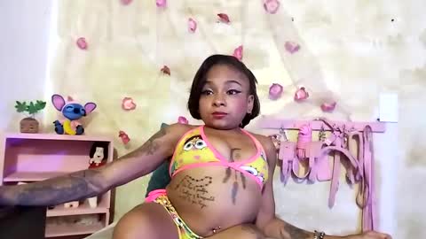 Lauren online show from January 2025 04:39:01 AM