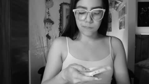 Lauren online show from December 2024 02:28:02 AM