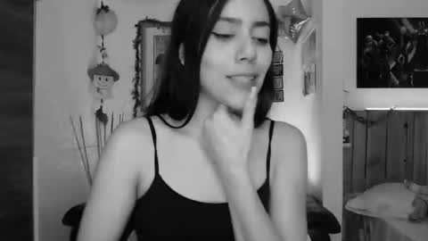 Lauren online show from December 2024 12:04:02 AM