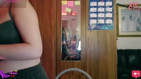 Lauren online show from February 2026 11:44:01 AM