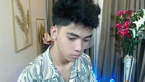 laurence_cuttieguyhere online show from March 2026 06:13:01 PM